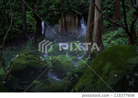 Dohara Falls, Yuza Town, Yamagata Prefecture 118377606