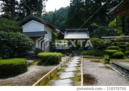 National Treasure Myotsu-ji Temple in Summer 118378788