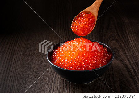 用湯匙舀多少 118379384