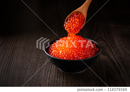 用湯匙舀多少 118379389