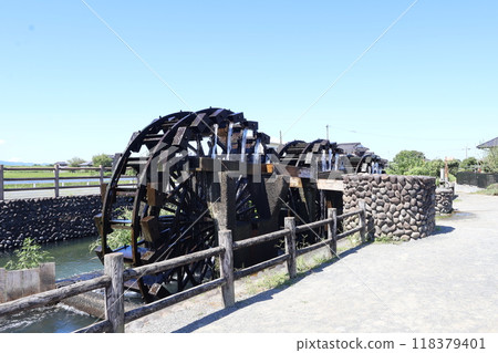 Triple water wheel in Asakura City, Fukuoka Prefecture 118379401
