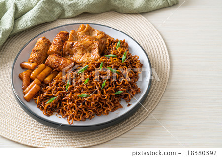 Jajangmyeon or JJajangmyeon with Odeng and Omuk - Korean Instant noodles with Korean fish cake in black bean sauce 118380392