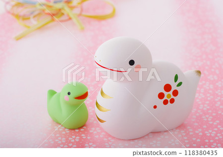 蛇年賀年卡影像（橫向） 118380435