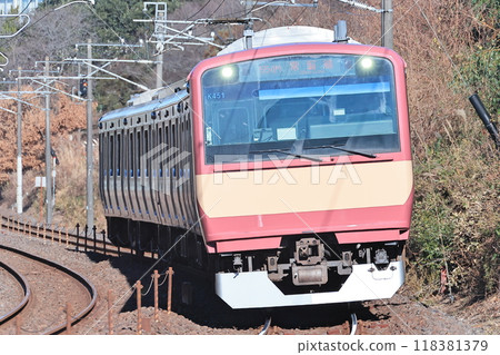 E531系列紅色電動列車在常磐線運行 E531系列紅色電動列車在常磐線運行 118381379