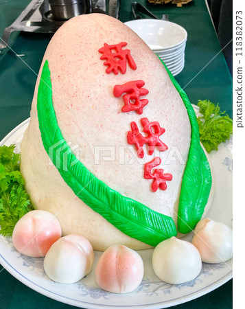 中國節慶菜餚 Bakkashou 桃子 中國節慶菜餚 Bakkashou 桃子 118382073