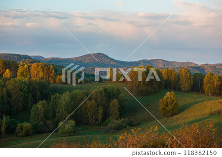 Beauty dawn in the mountains Beauty dawn in the mountains 118382150