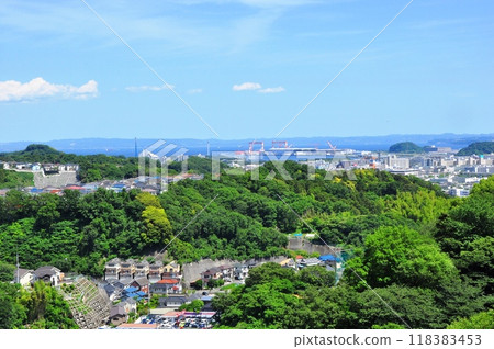 從橫濱市金澤自然公園的展望台眺望 從橫濱市金澤自然公園的展望台眺望 118383453