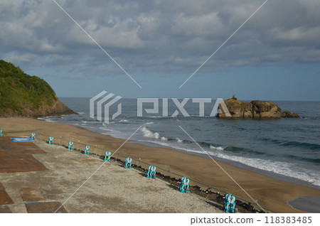 氣之前（左）/荻島（右）（道之驛神話村白兔/鳥取縣鳥取市白東613） 118383485