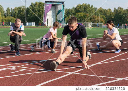 Group of children training Group of children training 118384520