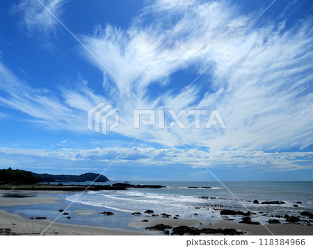 颱風過後美麗的海岸風光 颱風過後美麗的海岸風光 118384966