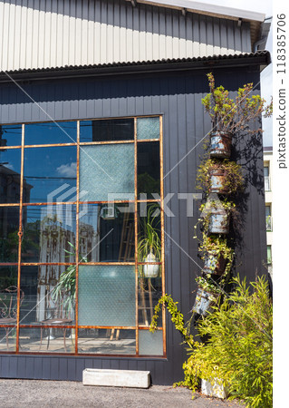 日本岡山縣岡山市古老而美麗的建築 日本岡山縣岡山市古老而美麗的建築 118385706