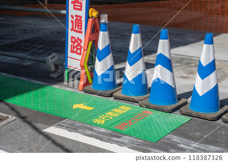 道路建設和建築用品 118387326