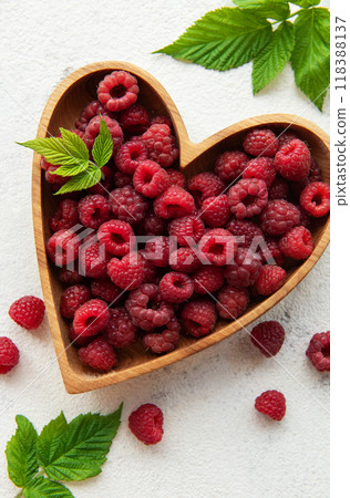 Fresh organic ripe raspberry 118388137