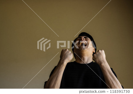 很酷的男性肖像 118391730