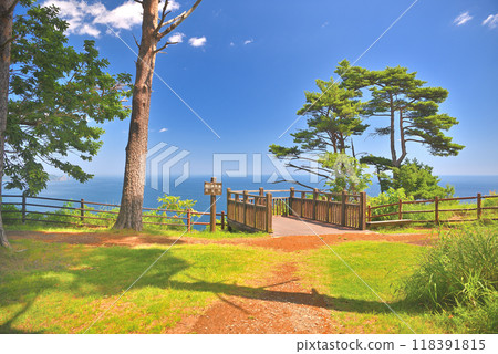 Tohoku, Unosu Cliffs, a barrier-free observation deck with a panoramic view of the cliffs, Tanohata Village, Iwate Prefecture (2) Tohoku, Unosu Cliffs, a barrier-free observation deck with a panoramic view of the cliffs, Tanohata Village, Iwate Prefecture (2) 118391815