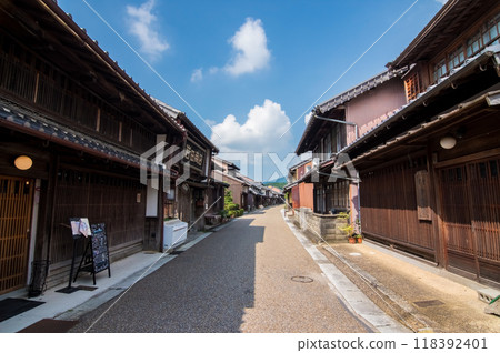 "Sekijuku/Nakamachi Streets" Old Tokaido Road, Mie Prefecture, Old Streets 118392401