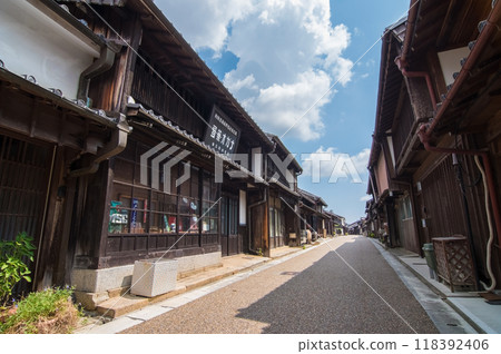 "Sekijuku/Nakamachi Streets" Old Tokaido Road, Mie Prefecture, Old Streets 118392406