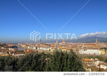 Southern Europe, Italy, Florence, Historic District of the World Heritage Site overlooked from the observation deck of Piazzale Michelangelo 118392510
