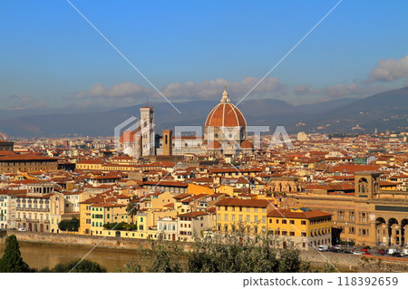 Southern Europe, Italy, Florence, Historic District of the World Heritage Site overlooked from the observation deck of Piazzale Michelangelo Southern Europe, Italy, Florence, Historic District of the World Heritage Site overlooked from the observation deck of Piazzale Michelangelo 118392659