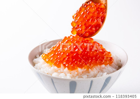 Salmon roe bowl on white background Salmon roe bowl on white background 118393405
