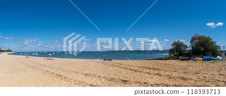 Dune du Pilat seen from Mimbeau beach in Cap Ferret, France 118393713