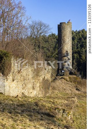 Lower and Upper Castles ruins, Podhradi near As, Western Bohemia, Czech Republic Lower and Upper Castles ruins, Podhradi near As, Western Bohemia, Czech Republic 118395106