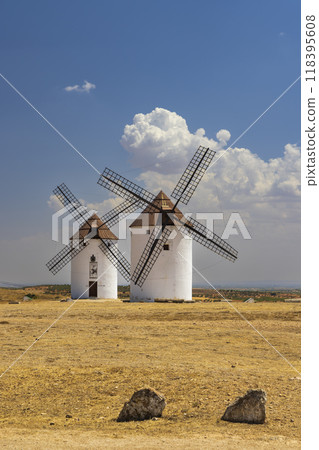 Windmills near Mota del Cuervo, Toledo, Castilla La Mancha, Spain 118395608