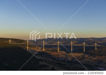 Multi-span cable stayed Millau Viaduct across gorge valley of Tarn River, Aveyron Departement, France Multi-span cable stayed Millau Viaduct across gorge valley of Tarn River, Aveyron Departement, France 118395693