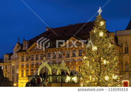 Christmas tree at Old Town Square, Prague, Czech Republic Christmas tree at Old Town Square, Prague, Czech Republic 118395819
