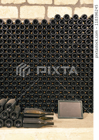 bottles of wine in old cellar in center of Eger, Northern Hungary bottles of wine in old cellar in center of Eger, Northern Hungary 118396245