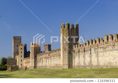 Ancient walls of Montagnana, Padova province, Veneto, Italy 118396331