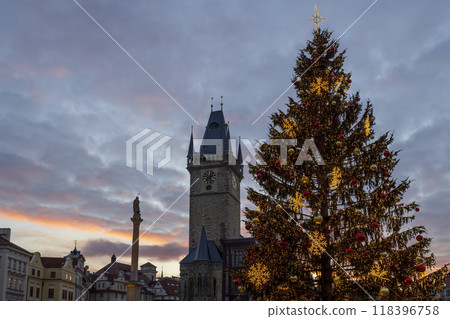 Old Town Square at Christmas time, Prague, Czech Republic 118396758