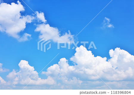 夏天藍天和雲彩 118396804