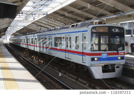 [KS] 京成押上線3400型列車（機場快線：直接連接京急線） 118397251