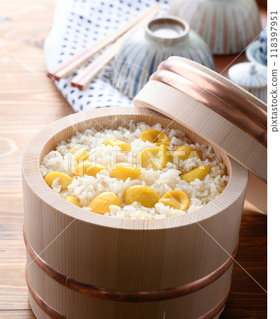 一碗秋天栗子飯的味道 一碗秋天栗子飯的味道 118397951