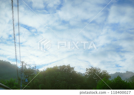 Morning mist and sunrise [Ikeda Town, Kitaazumi District] 118400027