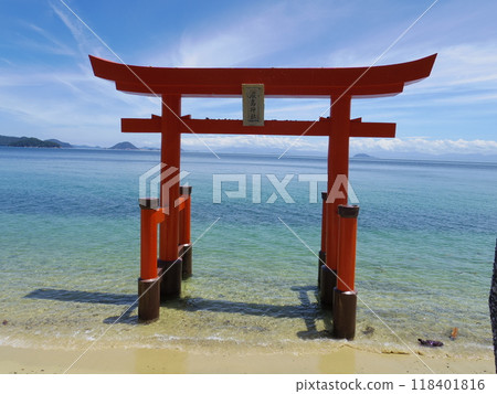 Itsukushima Shrine on Suo-Oshima Island (Suo-Oshima Town, Yamaguchi Prefecture) 118401816