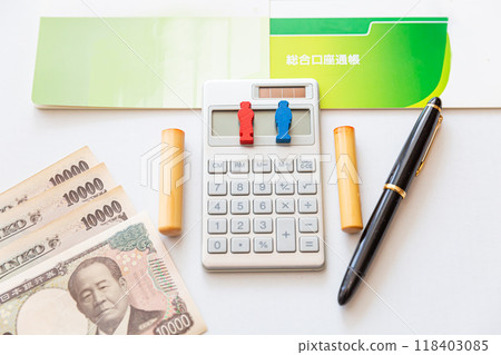 Man and woman, couple, money image with two bankbooks and seals 118403085