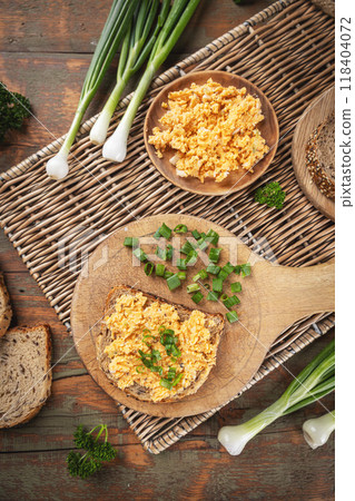 Egg salad spread 118404072