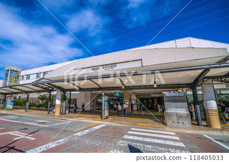 Yokohama cityscape in Japan: September - Extremely hot weather continues... View of Azamino Station and other areas 118405033