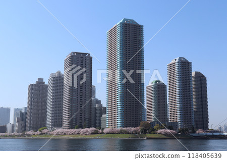 Tower apartment complex (Tsukuda, Chuo Ward, Tokyo) Tower apartment complex (Tsukuda, Chuo Ward, Tokyo) 118405639