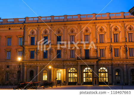 Stockholm Palace at night, Sweden 118407663
