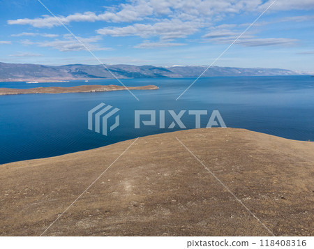 Lake Baikal. the steppes of Olkhon. Warm autumn days. 118408316