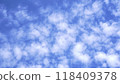 漂浮在藍天上的雲彩 118409378