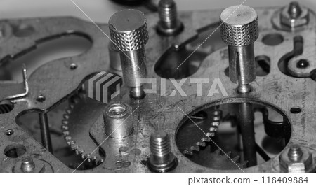 old clockwork, metal gears close up 118409884