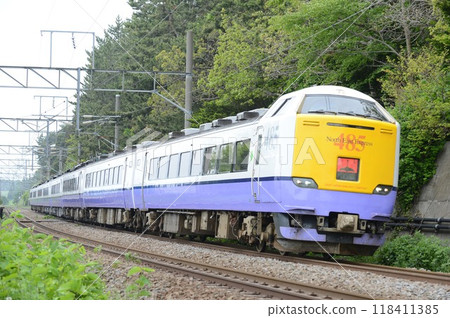 The express train Shiratori running on the Esashi Line The express train Shiratori running on the Esashi Line 118411385