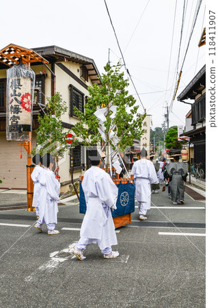 Autumn Takayama Festival: Oshinko (pilgrimage, festival procession) 118411907