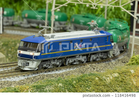 N gauge EF210 Momotaro Freight 02 118416498