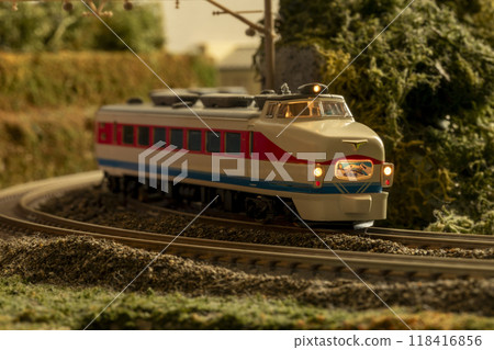 N gauge 489 series Hakusan express train N gauge 489 series Hakusan express train 118416856