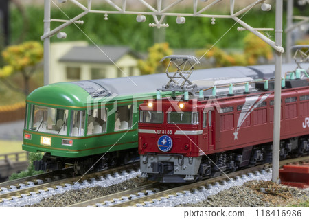 N gauge EF81 Cassiopeia Dream Space N gauge EF81 Cassiopeia Dream Space 118416986